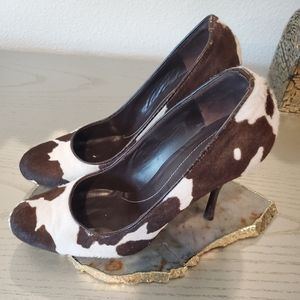 Max Azaria Cowhide heels